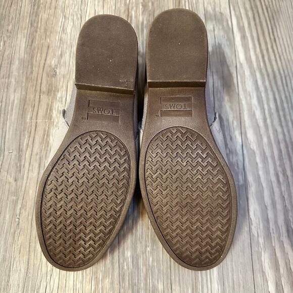 TOMS Shaye Women's Short Boots - Color: Drizzle Gray Suede Leather Size 7 - Picture 9 of 9